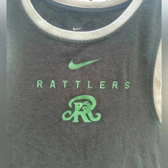 Nike women’s black tank top size small gently used rattle snake design - Picture 3 of 4